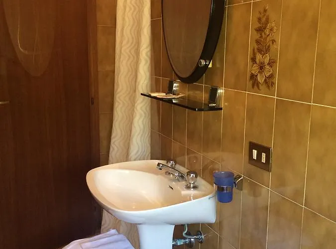 Mini-hôtel Irene 3*